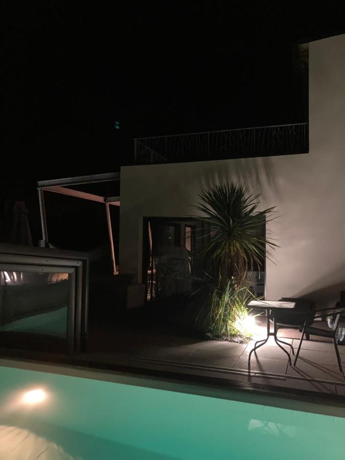 Desirad Hotel La Clisse Buitenkant foto
