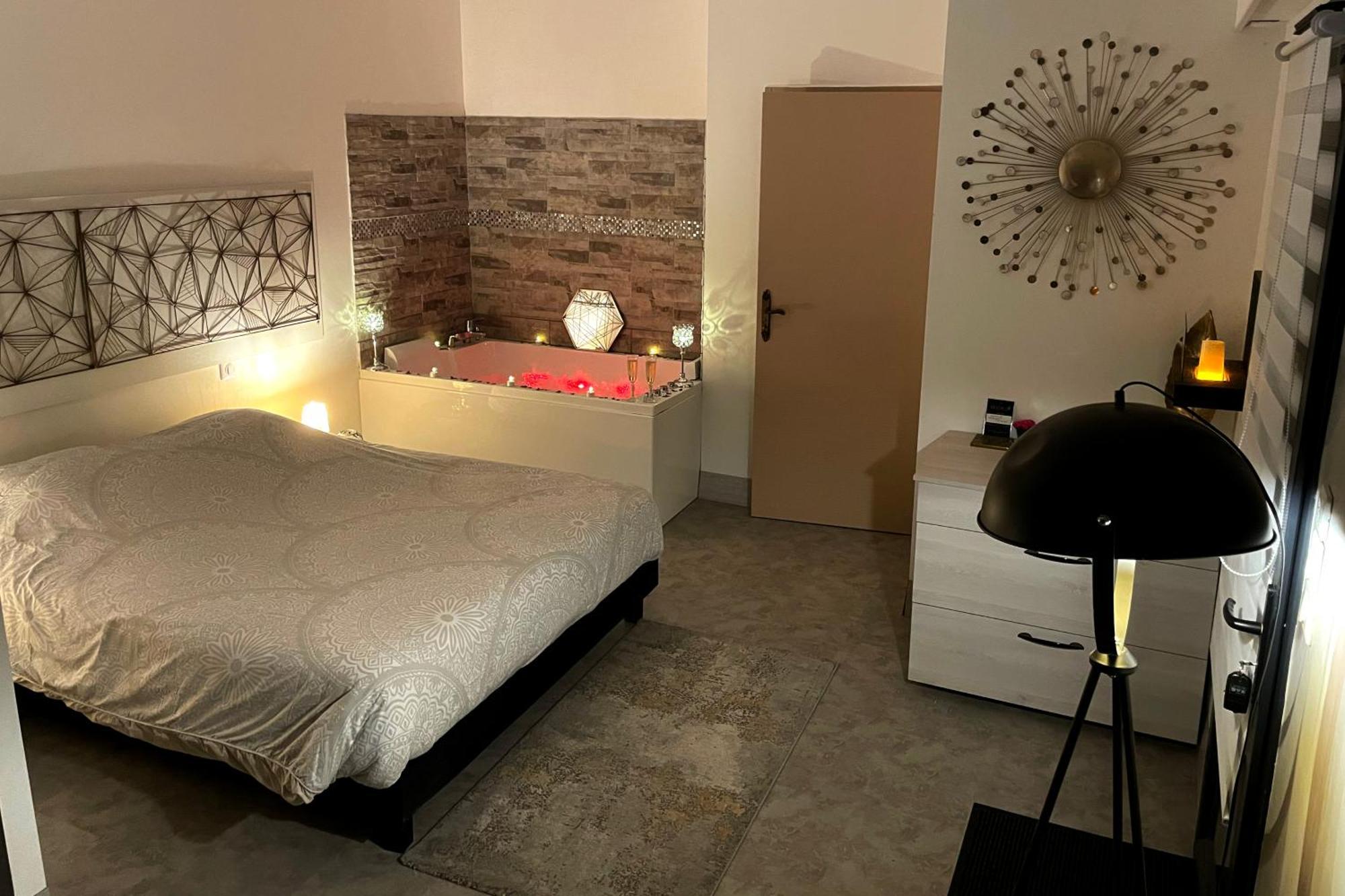 Desirad Hotel La Clisse Buitenkant foto